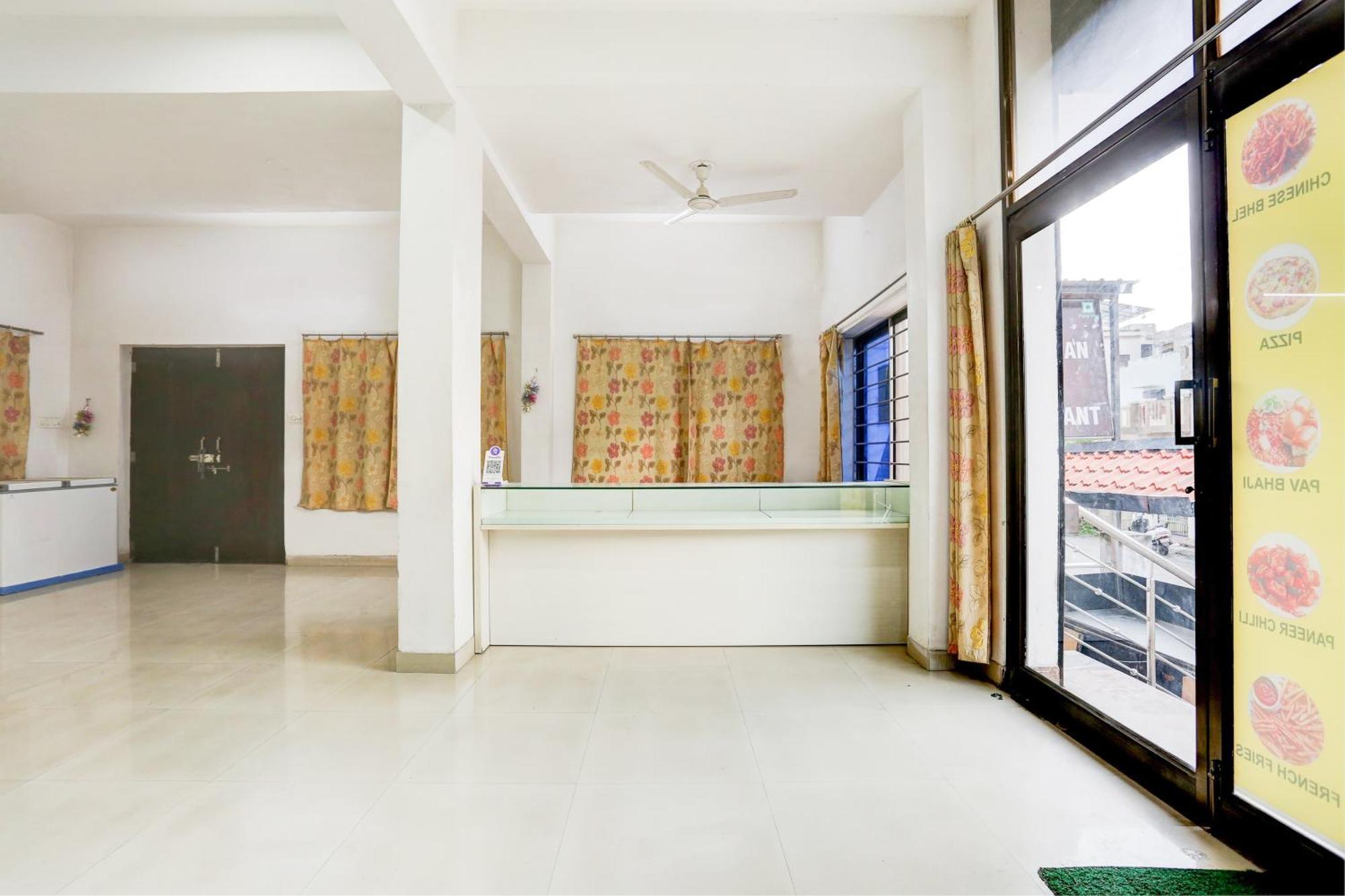 Super Hotel O Goverdhan Villa Udajpur Exteriér fotografie