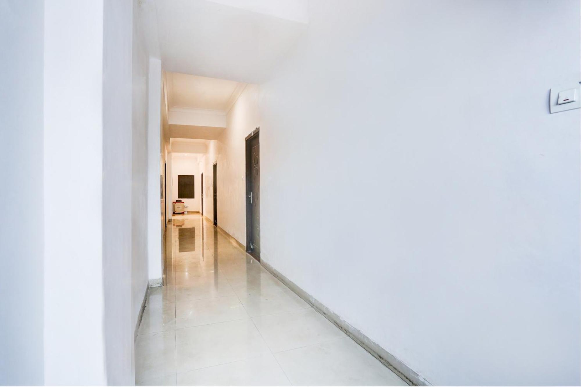Super Hotel O Goverdhan Villa Udajpur Exteriér fotografie